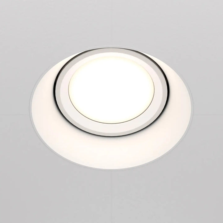 Modern encastré rond orientable en acier blanc et argenté de style contemporain sans collerette dot spot