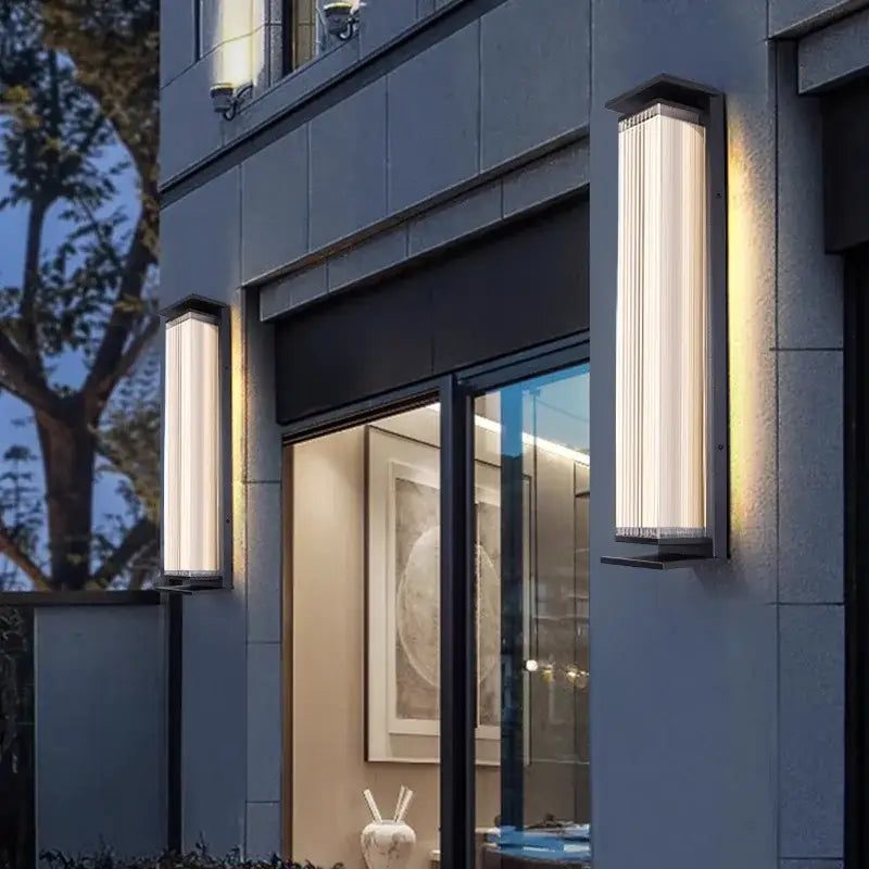 Grande Applique Murale Extérieure Originale Noire Lignes Épurées