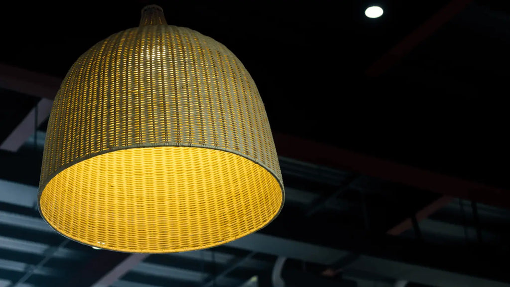 Lámparas de pie para un interior moderno y minimalista.
