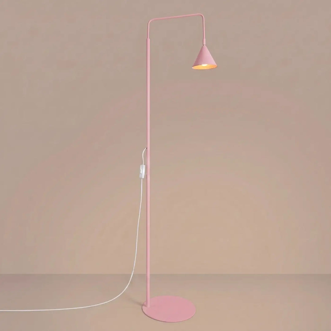 Lampadaire rose allumé