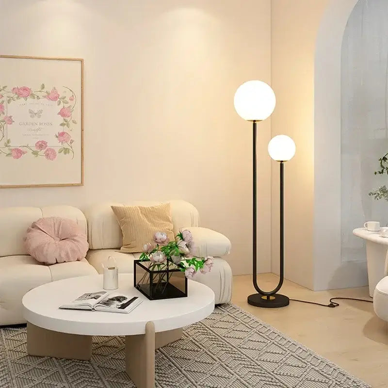 Lampadaire contemporain avec deux boules lumineuses chic