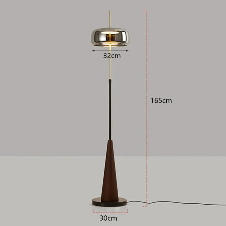 Lampadaire design rétro en bois et abat jour chromé élégant