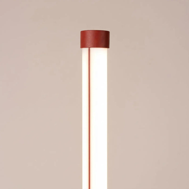 Lampadaire TRANG rouge détail du sommet du tube