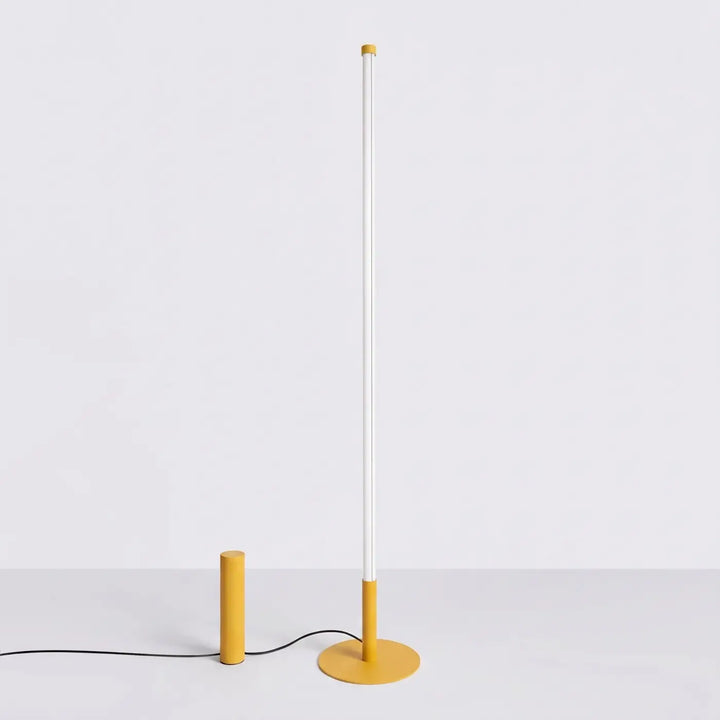 Lampadaire TRANG jaune éteinte, vue d'ensemble