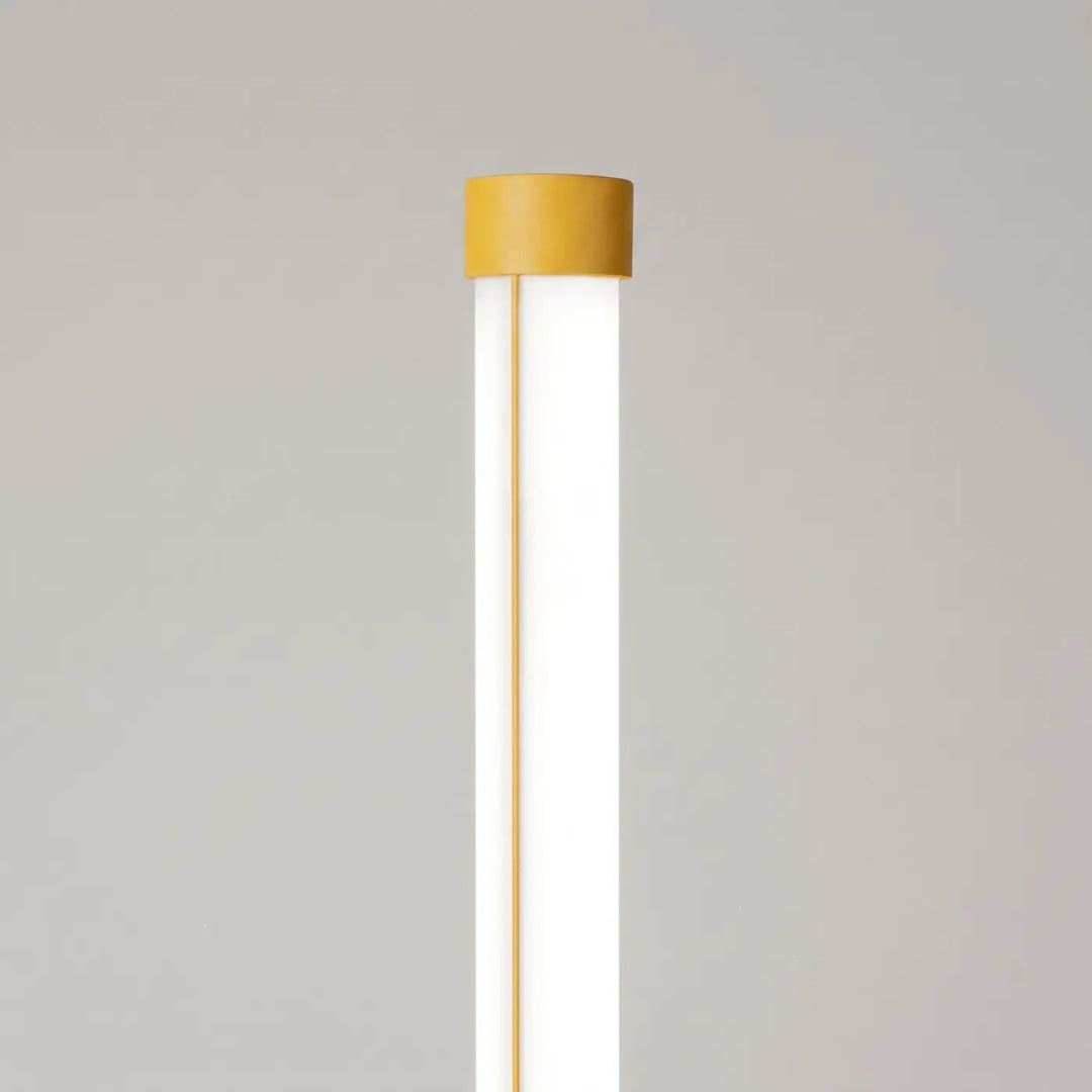 Lampadaire TRANG jaune détail du sommet du tube