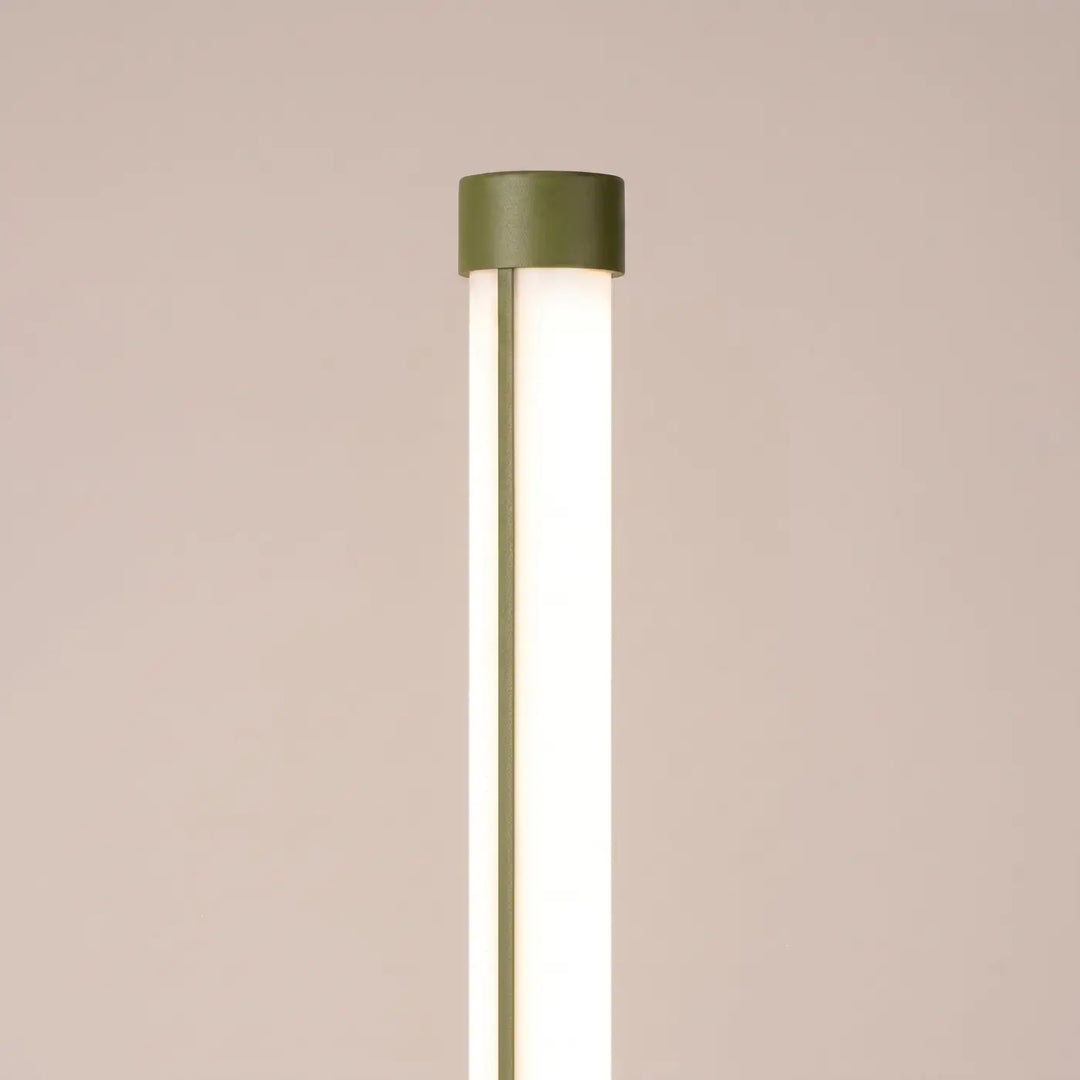 Lampadaire TRANG vert olive détail du sommet du tube