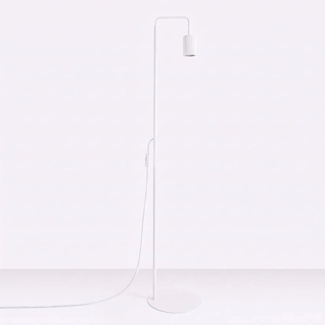 Lampadaire Rayo blanc à spot rainuré, éteint