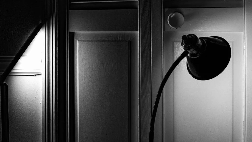 Les avantages des lampadaires noirs