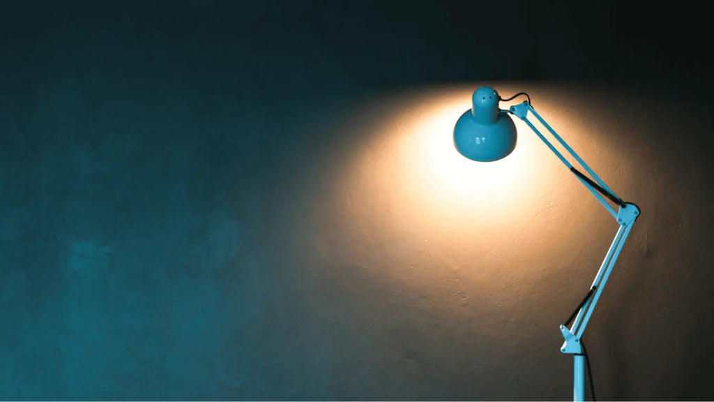 Intégrer un lampadaire suspendu dans différentes pièces