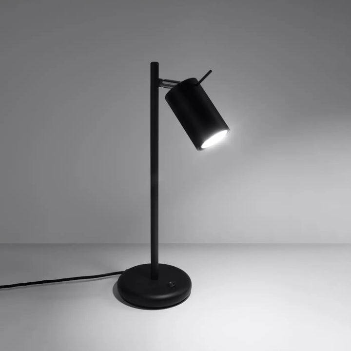 Lampe à poser noir allumée