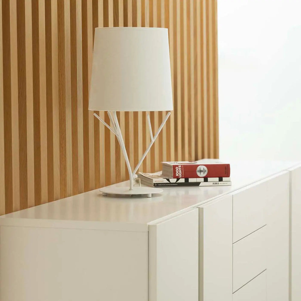Lampe de chevet Tree blanche en situation