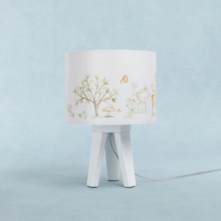 Lampe de table chevet blanche avec abat-jour cylindrique illustré style nature sur pied tripode univers inspiré