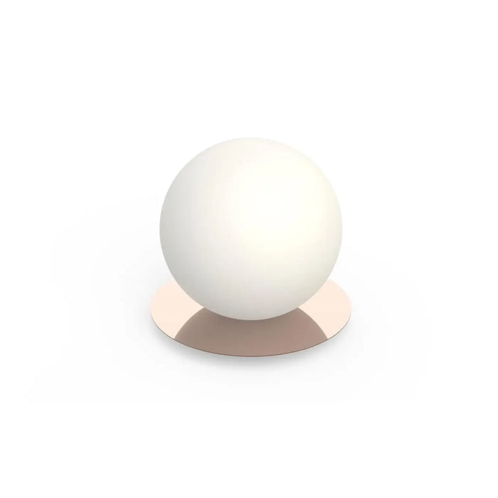 Lampe à poser Bola Sphere or rose, globe en verre opale de 25,5 cm