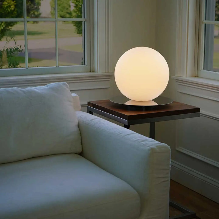 Lampe à poser Bola Sphere à globe en verre opale