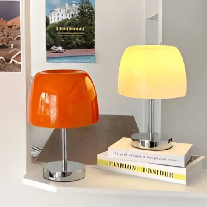 Lampe de chevet noria avec abat-jours arrondis orange et jaune en chrome pour décoration intérieure chevet design