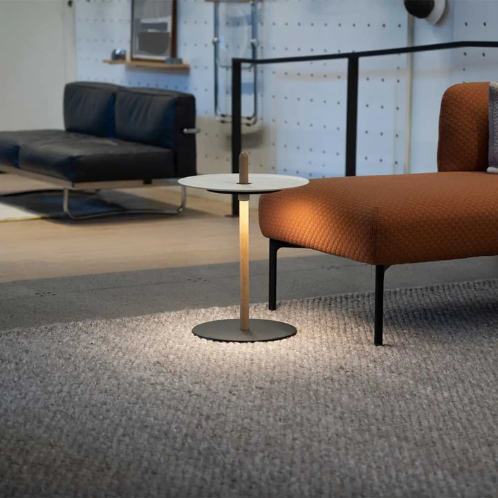 Lampe de chevet Nivél Guéridon avec plateau et pied en bois