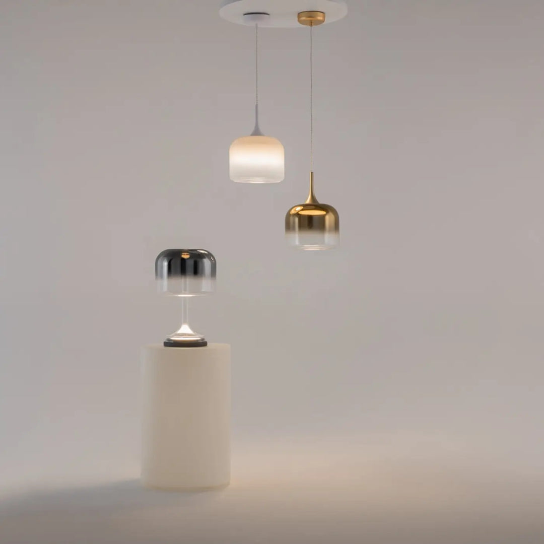 Lampe de chevet lampe spirito avec socle vertical en métal et abat-jour en verre gris translucide moderne et minimaliste