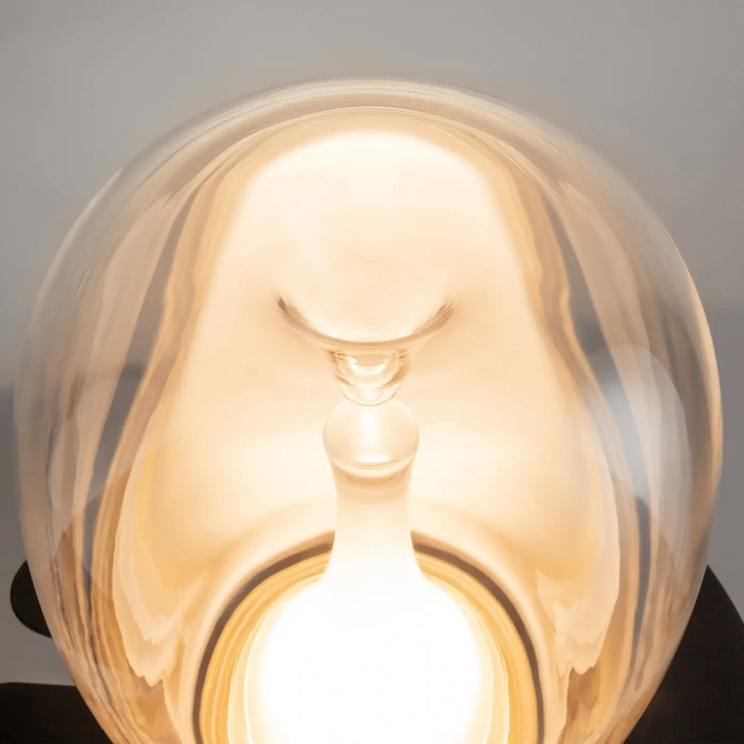 Lampe de chevet led splash en verre ambré avec led intégrée et base élégante pour une ambiance chaleureuse