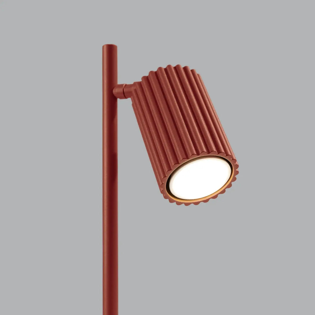 Lampe a poser karbon rouge ocre avec tête cylindrique nervurée et style minimalisme pour ampoules gu10 interchangeables
