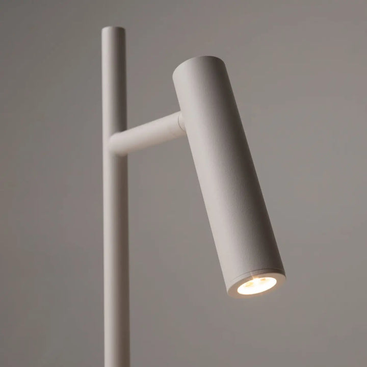 Lampe à poser blanche avec bras ajustable et design minimaliste pour rétroéclairage décoratif et liseuse led