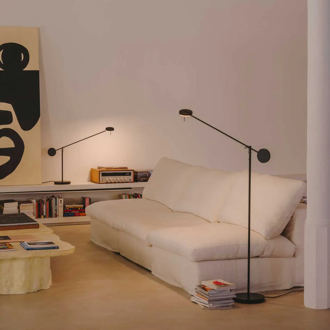 Lampe Invisible noire en ambiance dans un intérieur