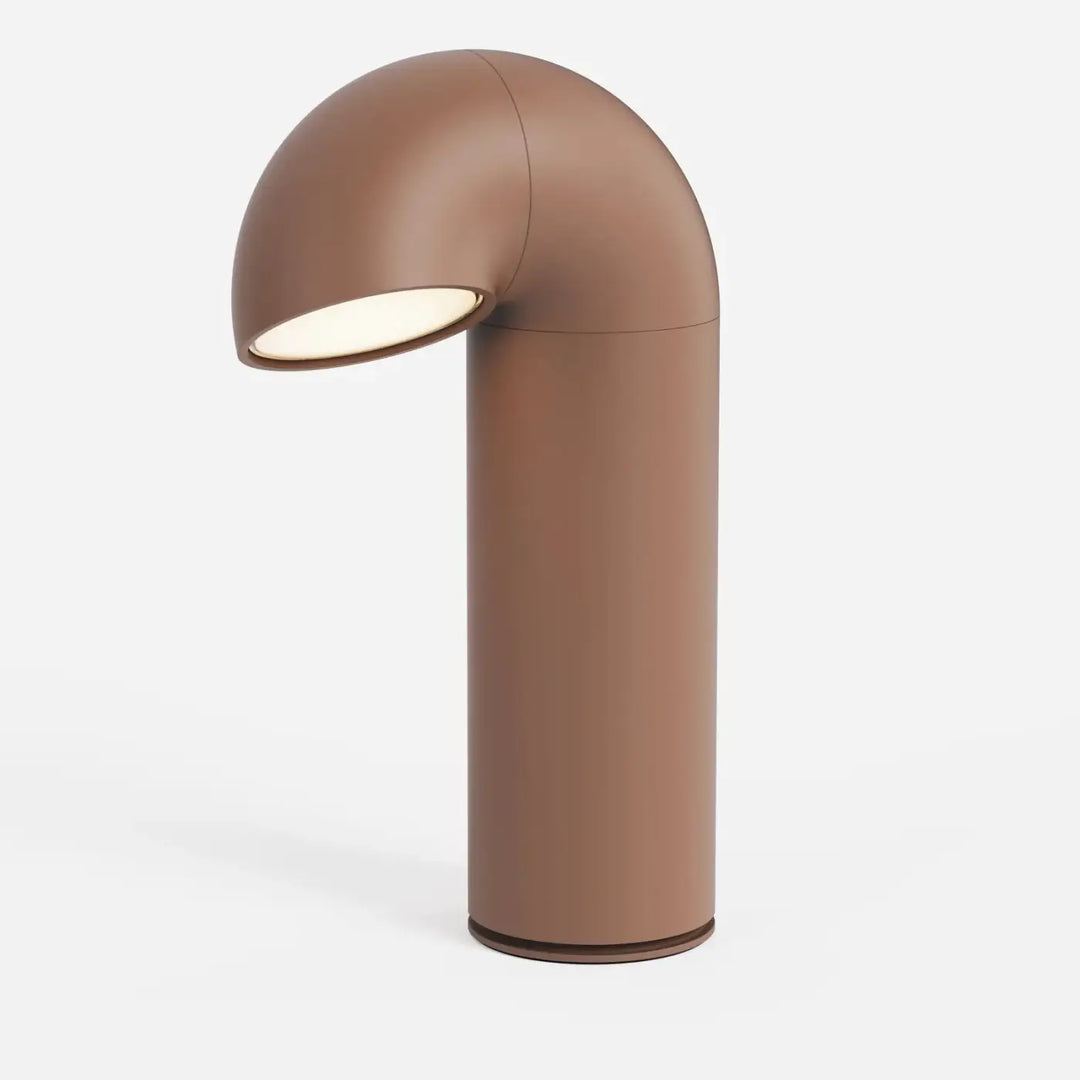 Lampe de chevet lampe ciro avec base pivote et tête orientable en métal mat marron émettant une lumière chaude