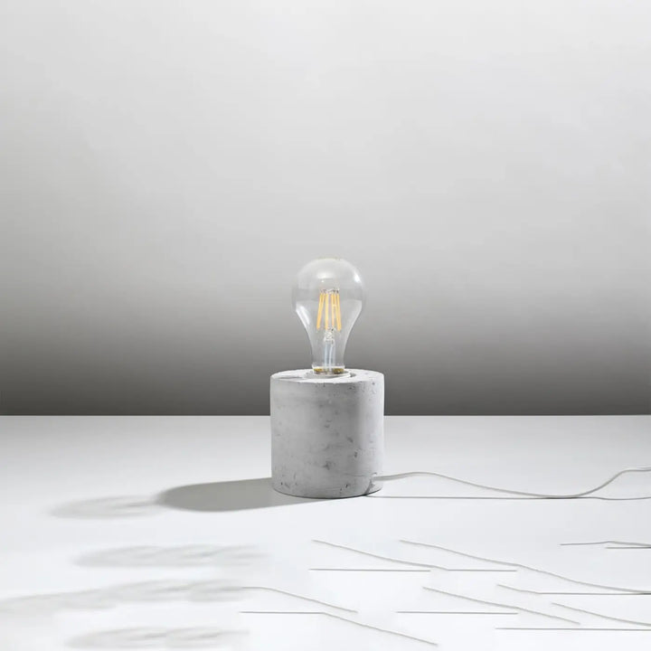 Lampe à poser gris éteinte