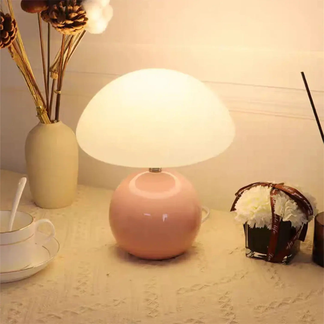 Lampe de table agaris design champignon en céramique rose pastel avec dôme en verre dépoli