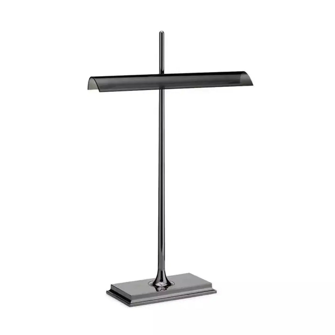 Lampe de table streem en métal noir avec base chromée et diffuseur rectangulaire au design moderne minimaliste