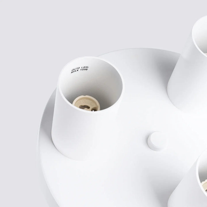 Plafonnier lagos 3p blanc avec finition mate et douille gu10 pour un caractère chic et une lampe lagos élégante