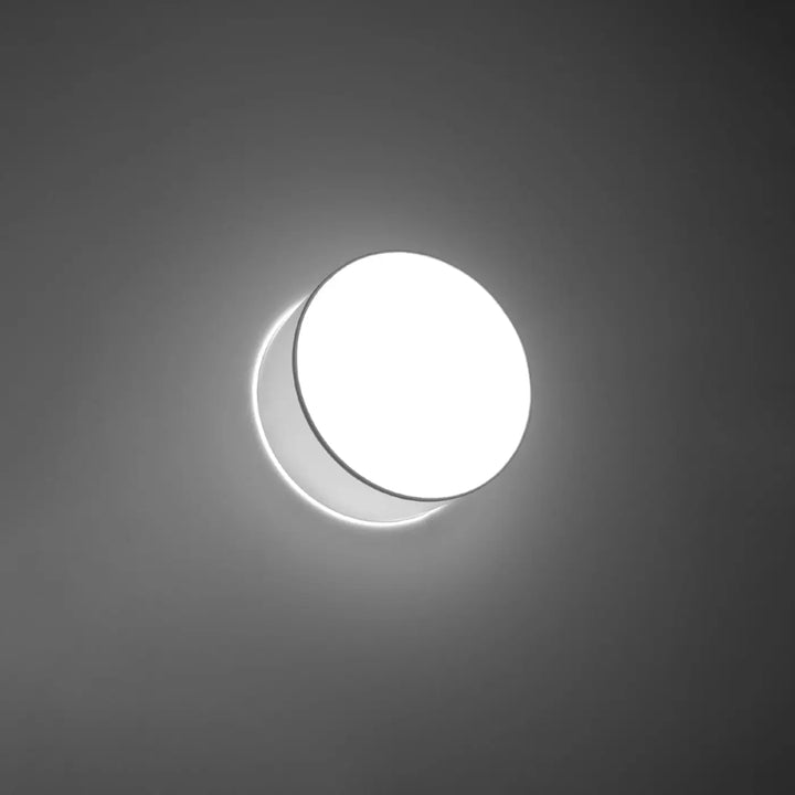 Plafonnier rond led blanc avec forme riche et design minimaliste pour un éclairage polyvalent intérieur