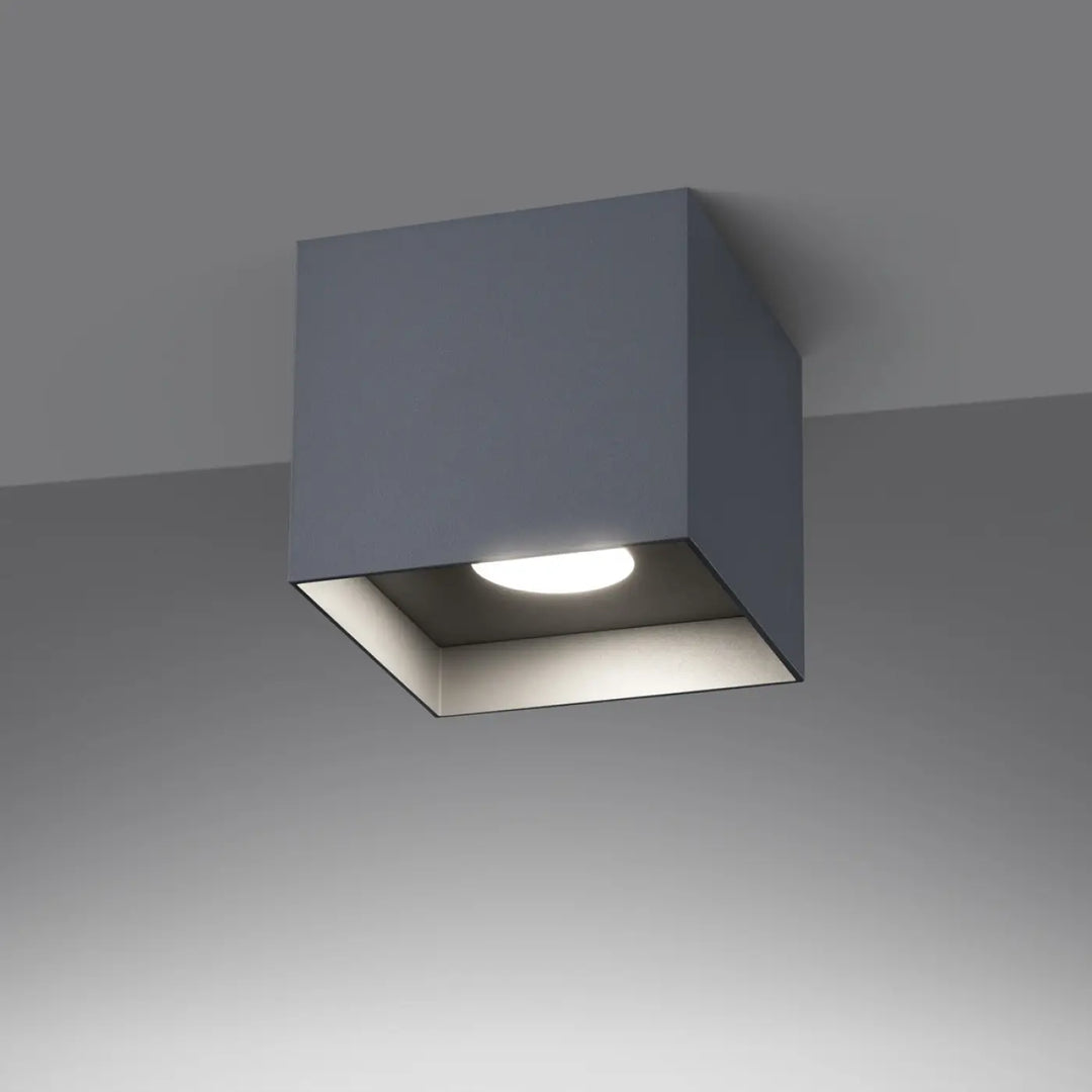 Luminaire plafonnier HATI gris avec lampe encastrée circulaire et finition métallique pour style industriel facile à installer