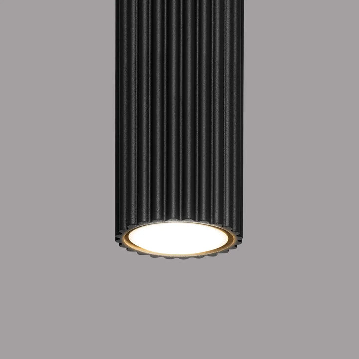 Luminaire plafonnier karbon 30 noir avec ampoules gu10 interchangeables design minimaliste et base circulaire éclairée blanche chaude