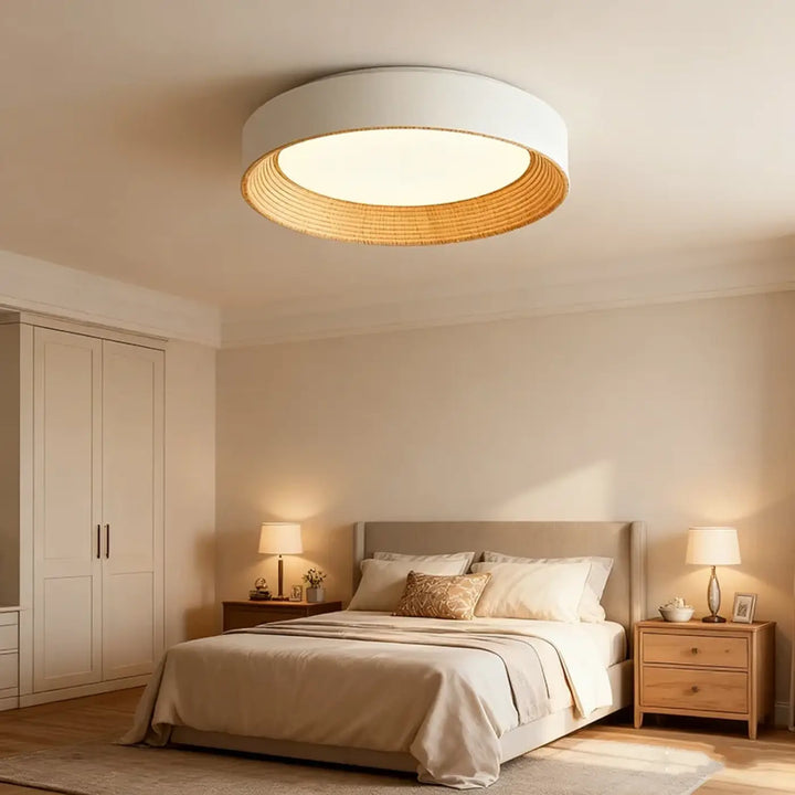 Luminaire plafonnier moderne rond avec anneau blanc et bord naturel en bambou tressé luminaire plafonnier