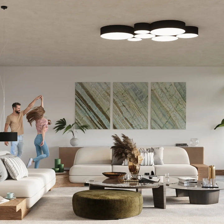 Luminaire plafonnier arena 35 noir avec éclairage polyvalent et forme riche en nuage et bulbes ronds