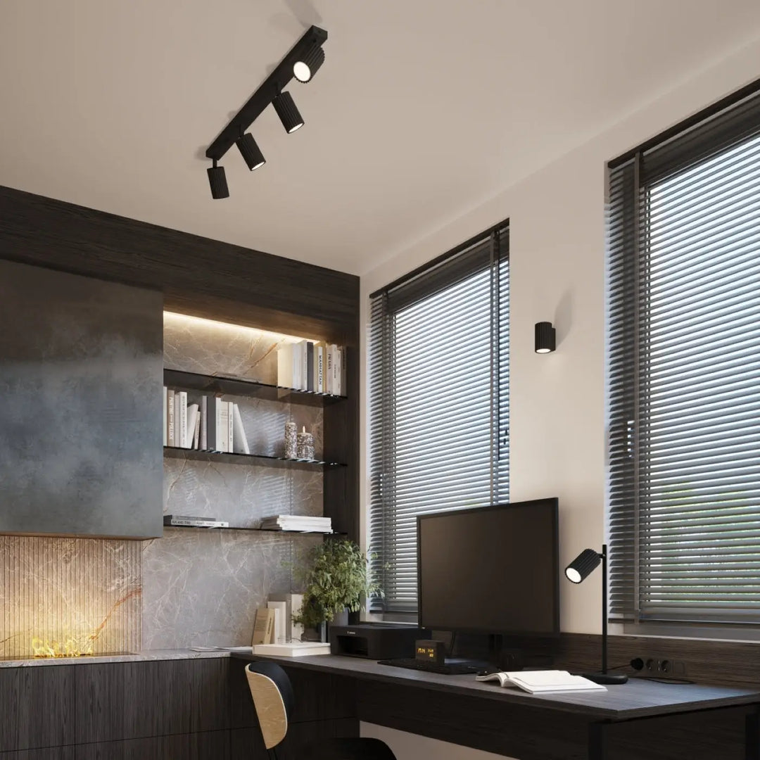 Plafonnier karbon allie noir avec 4 spots réglables et ampoules gu10 interchangeables au design minimaliste