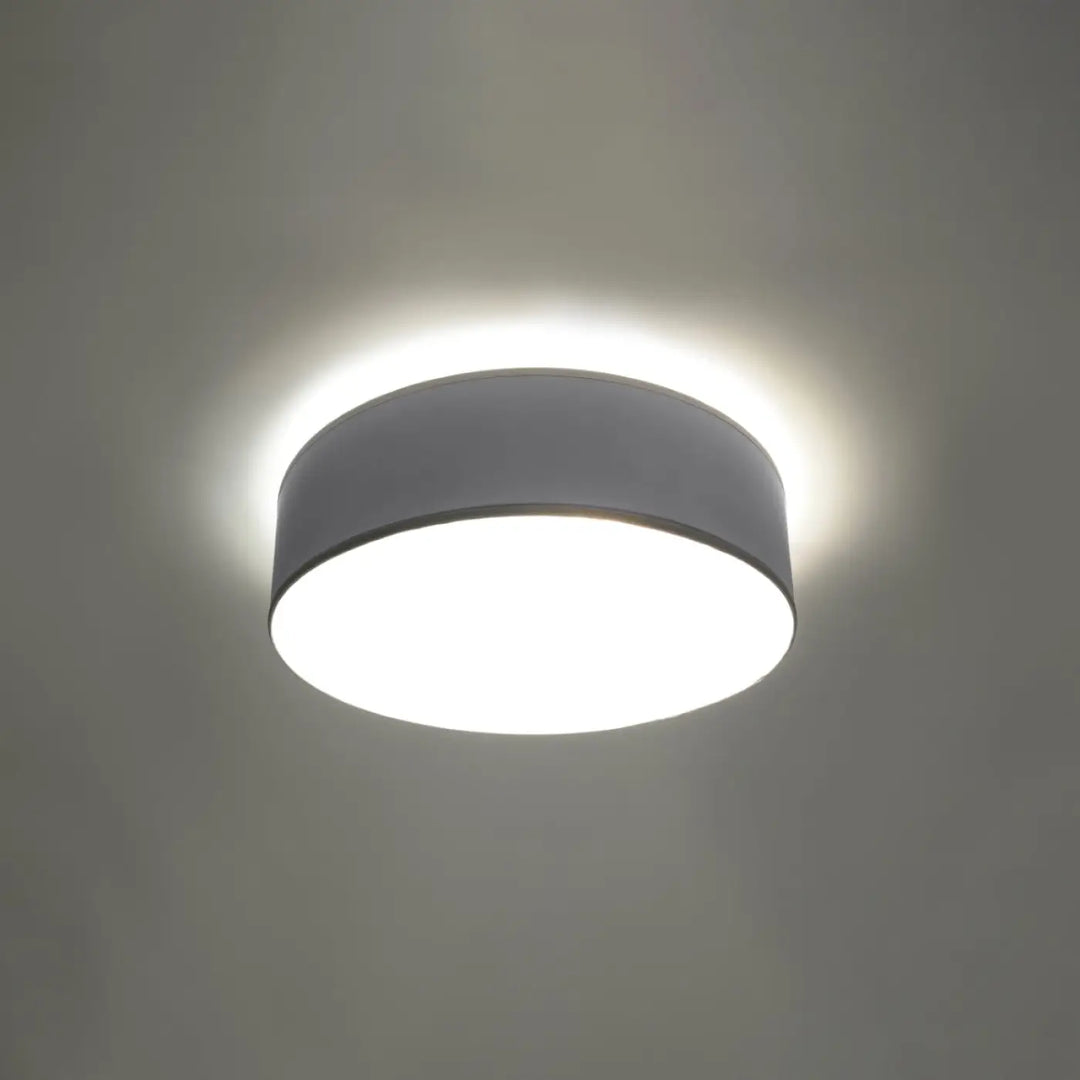 Plafonnier rond arena 35 gris avec diffuseur blanc lisse et cadre cylindrique pour éclairage polyvalent forme riche