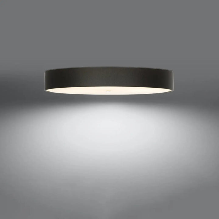 Luminaire plafonnier skala 100 noir rond moderne avec finition mate et lumière douce pour plafond minimaliste élégant