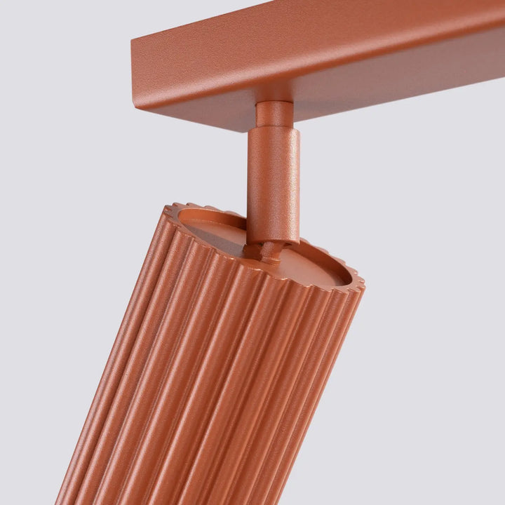 Plafonnier karbon design minimaliste cuivre avec ampoules gu10 interchangeables et support rectangulaire élégant