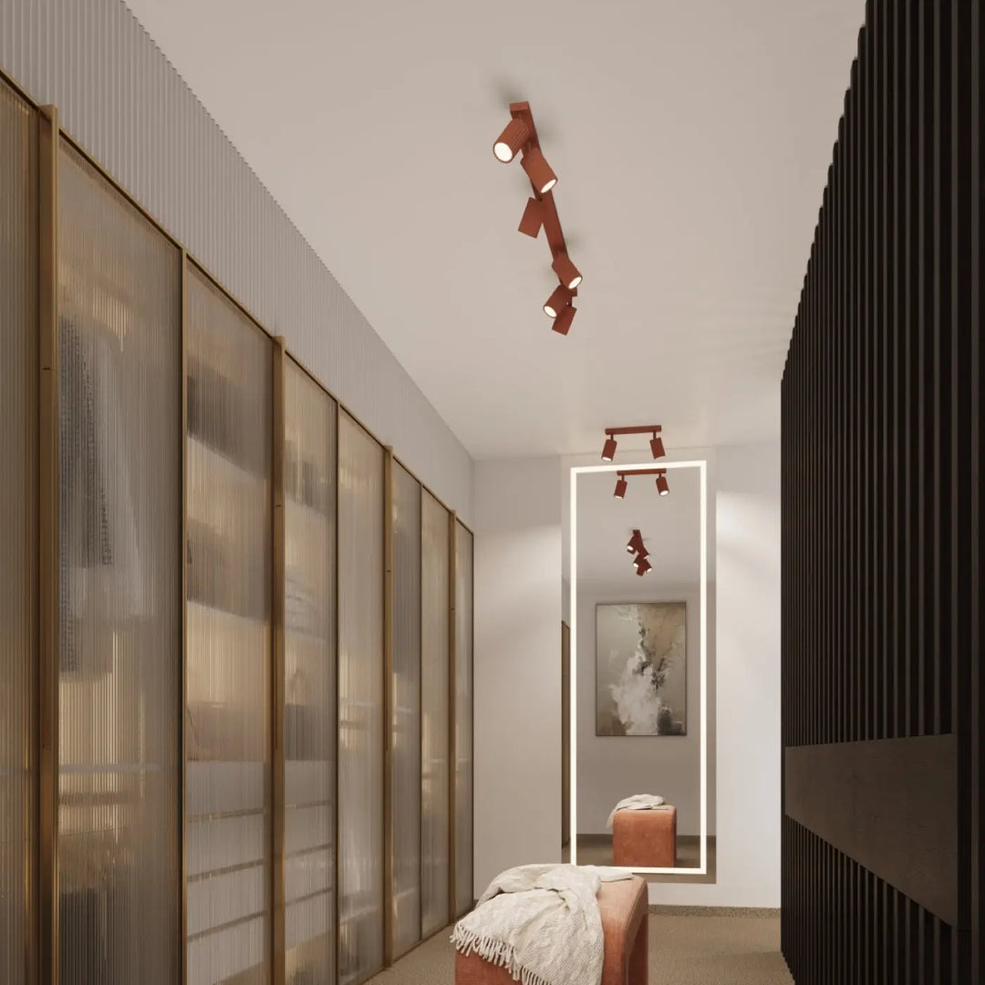 Luminaire plafonnier karbon 3p rouge ocre avec ampoules gu10 interchangeables et design minimaliste en cuivre moderne