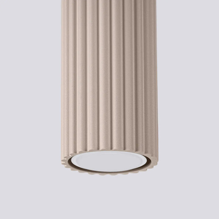 Beige fluted plafonnier karbon allie cylindrique avec diffuseur blanc circulaire et ampoules gu10 interchangeables design minimaliste