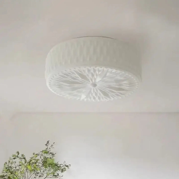 Plafonnier vintage crème solyra avec abat-jour circulaire en verre dépoli et motifs radiaux texturés blancs