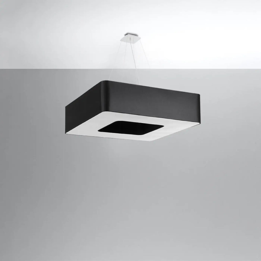 Lustre noir éteint