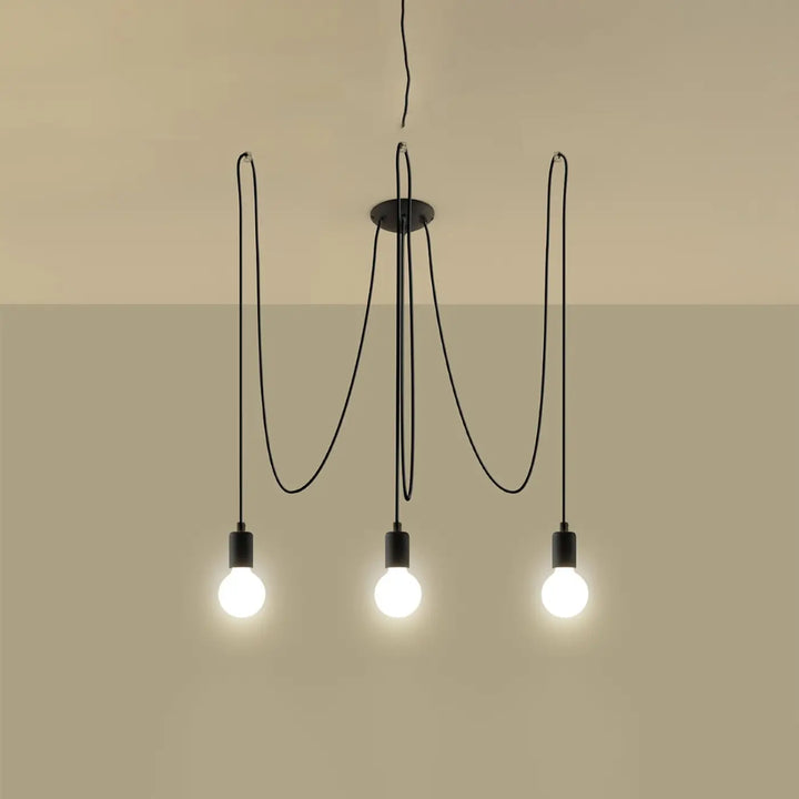 Lustre noir allumé