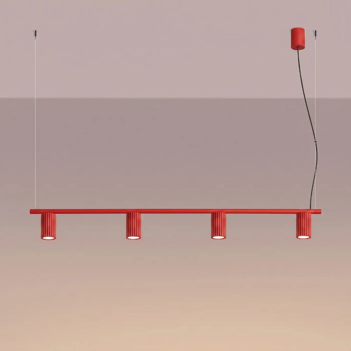 Lustre rouge allumé