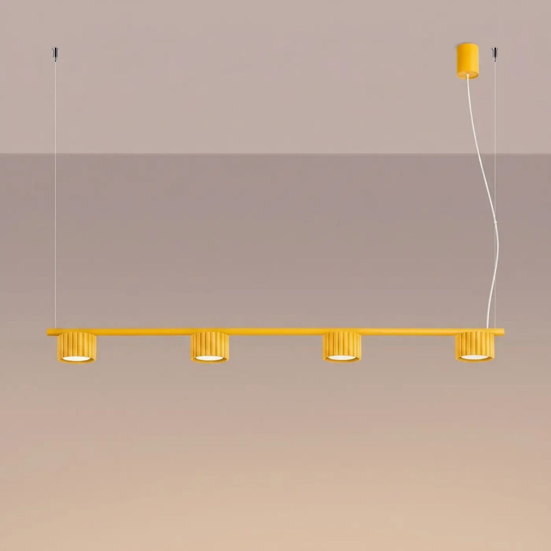 Lustre jaune allumé