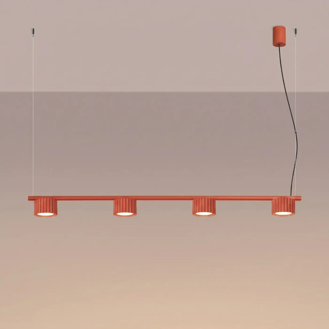 Lustre rouge allumé