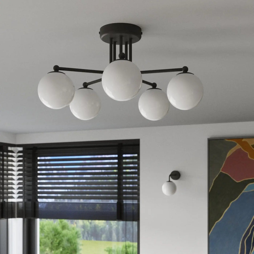 Lustre noir/blanc vue rapprochée dans son décor