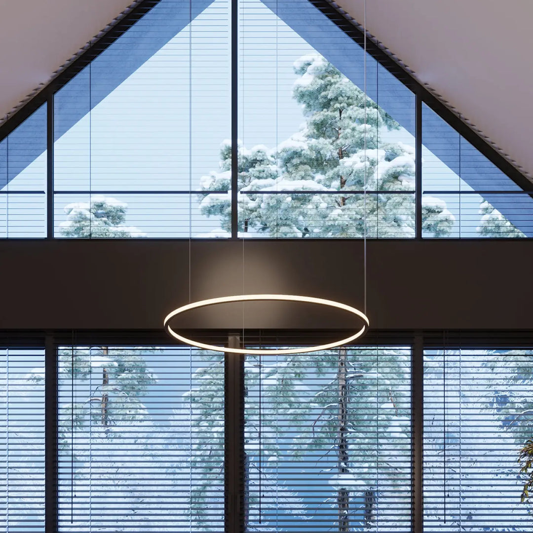 Lustre RISA noir dans un intérieur, autre vue