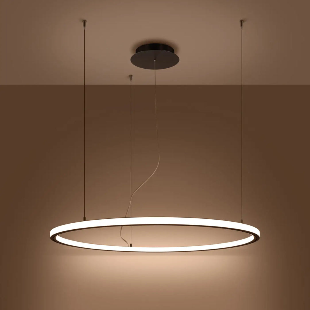 Lustre RISA noir allumée, suspendu